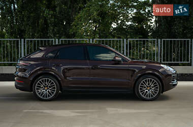 Внедорожник / Кроссовер Porsche Cayenne 2019 в 
