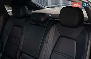 Внедорожник / Кроссовер Porsche Cayenne 2019 в 
