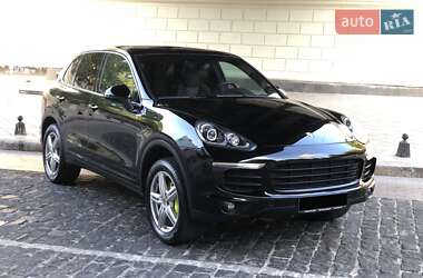 Внедорожник / Кроссовер Porsche Cayenne 2015 в Одессе