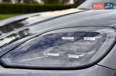 Позашляховик / Кросовер Porsche Cayenne 2024 в 