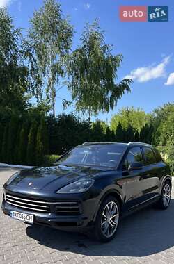 Позашляховик / Кросовер Porsche Cayenne 2018 в Хмельницькому