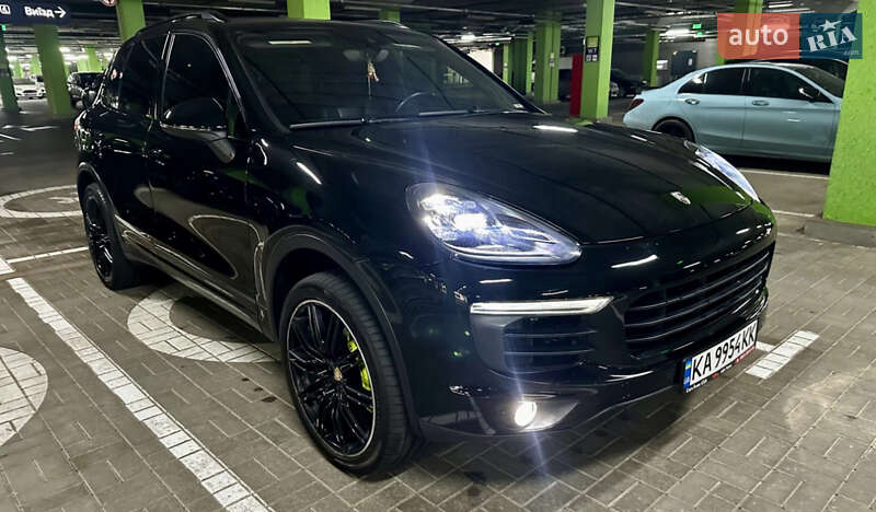 Porsche Cayenne 2011