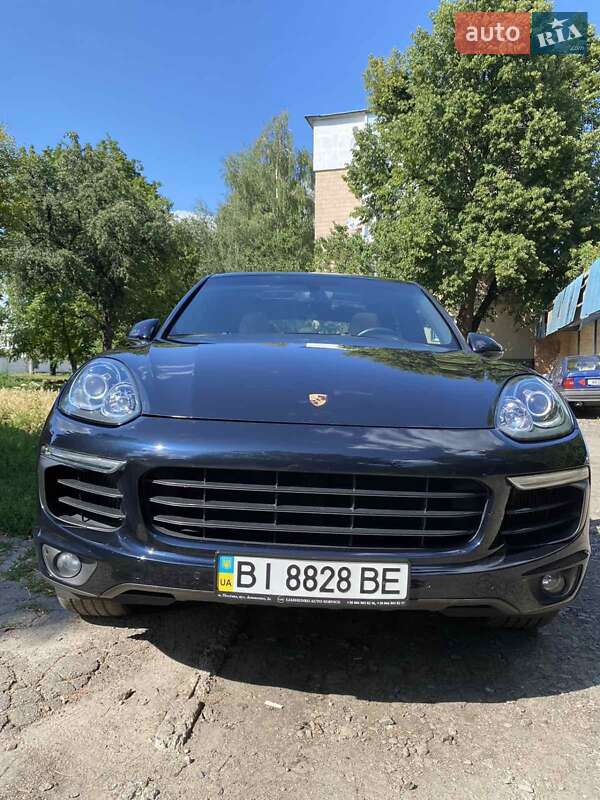 Позашляховик / Кросовер Porsche Cayenne 2015 в Полтаві фото 8 Позашляховик / Кросовер Porsche Cayenne 2015 в Полтаві