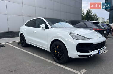 Позашляховик / Кросовер Porsche Cayenne 2019 в Києві