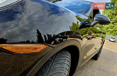 Позашляховик / Кросовер Porsche Cayenne 2013 в 
