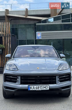 Внедорожник / Кроссовер Porsche Cayenne 2024 в 