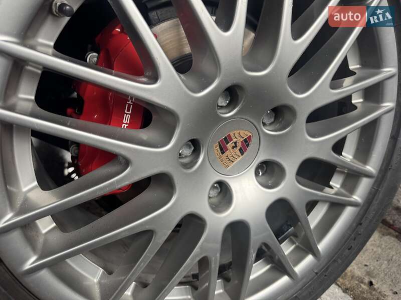 Внедорожник / Кроссовер Porsche Cayenne 2014 в Тернополе