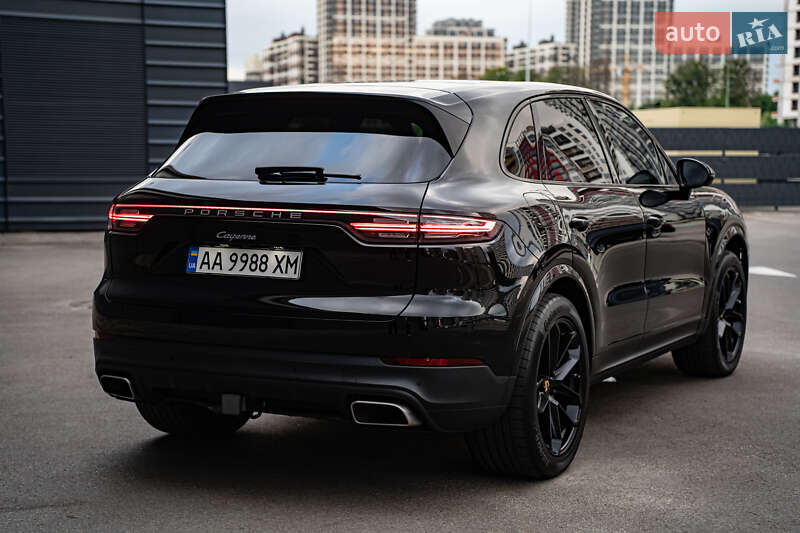 Позашляховик / Кросовер Porsche Cayenne 2019 в Києві