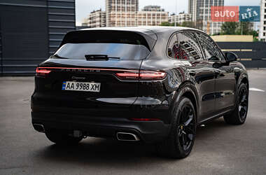 Внедорожник / Кроссовер Porsche Cayenne 2019 в 