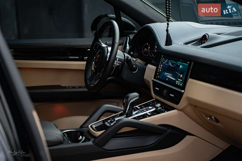 Позашляховик / Кросовер Porsche Cayenne 2019 в Києві