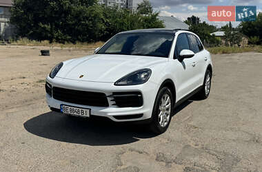 Позашляховик / Кросовер Porsche Cayenne 2019 в 