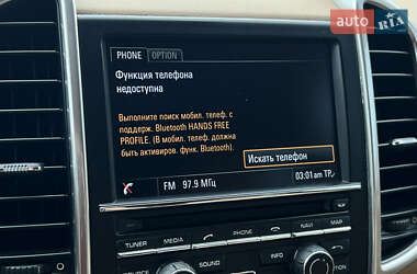 Внедорожник / Кроссовер Porsche Cayenne 2014 в 