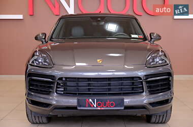 Внедорожник / Кроссовер Porsche Cayenne 2020 в 
