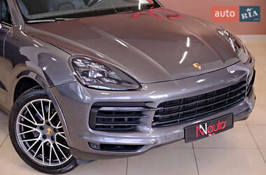 Внедорожник / Кроссовер Porsche Cayenne 2020 в 