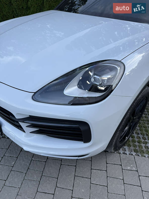 Внедорожник / Кроссовер Porsche Cayenne 2018 в Львове