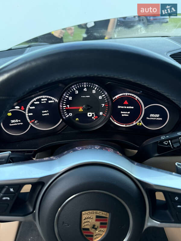 Внедорожник / Кроссовер Porsche Cayenne 2018 в Львове