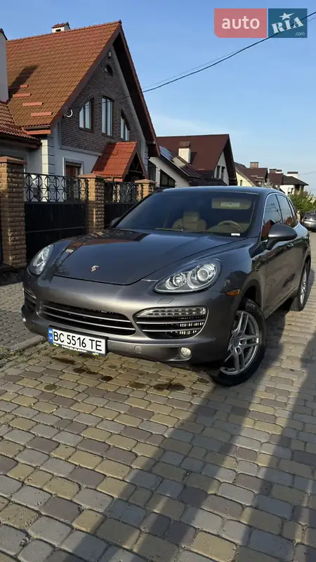 Porsche Cayenne 2013