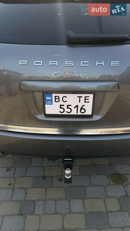 Позашляховик / Кросовер Porsche Cayenne 2013 в Львові