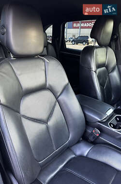 Внедорожник / Кроссовер Porsche Cayenne 2012 в 