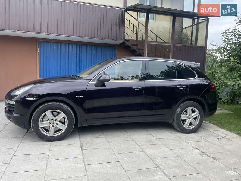 Внедорожник / Кроссовер Porsche Cayenne 2011 в Переяславе фото 4 Внедорожник / Кроссовер Porsche Cayenne 2011 в Переяславе