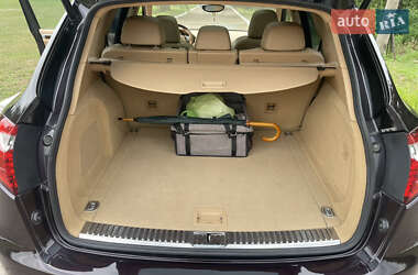 Внедорожник / Кроссовер Porsche Cayenne 2011 в 