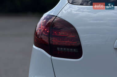 Внедорожник / Кроссовер Porsche Cayenne 2013 в 