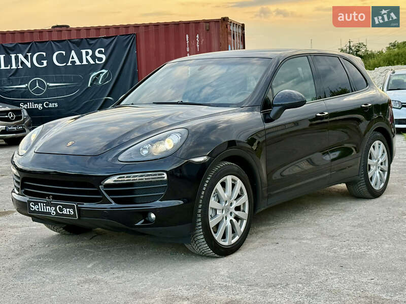 Позашляховик / Кросовер Porsche Cayenne 2011 в Рівному
