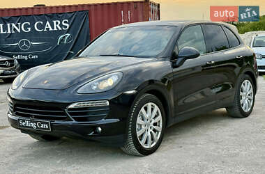 Позашляховик / Кросовер Porsche Cayenne 2011 в 