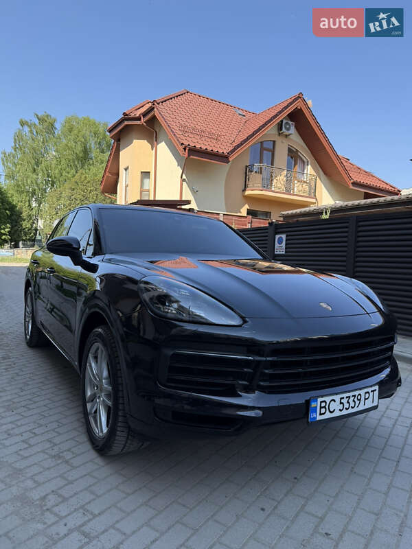 Внедорожник / Кроссовер Porsche Cayenne 2019 в Львове