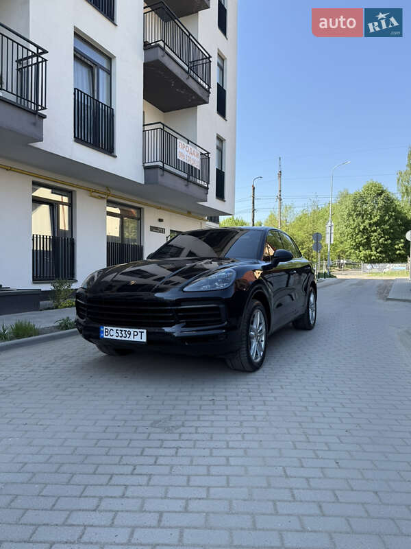 Внедорожник / Кроссовер Porsche Cayenne 2019 в Львове