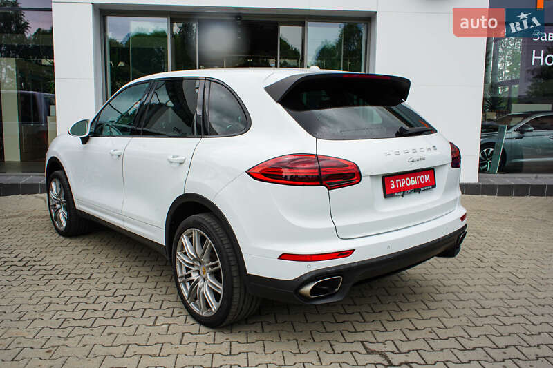 Внедорожник / Кроссовер Porsche Cayenne 2017 в Житомире