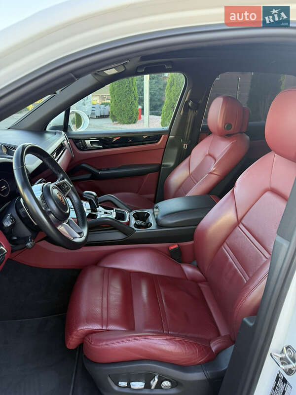 Внедорожник / Кроссовер Porsche Cayenne 2019 в Виннице фото 13 Внедорожник / Кроссовер Porsche Cayenne 2019 в Виннице