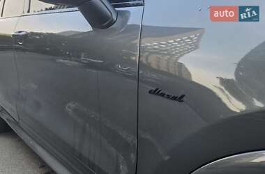 Внедорожник / Кроссовер Porsche Cayenne 2016 в 
