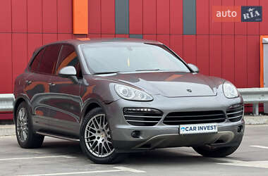Позашляховик / Кросовер Porsche Cayenne 2012 в Києві