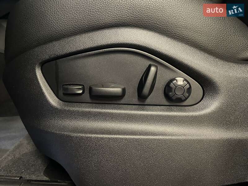 Внедорожник / Кроссовер Porsche Cayenne 2023 в Киеве фото 21 Внедорожник / Кроссовер Porsche Cayenne 2023 в Киеве