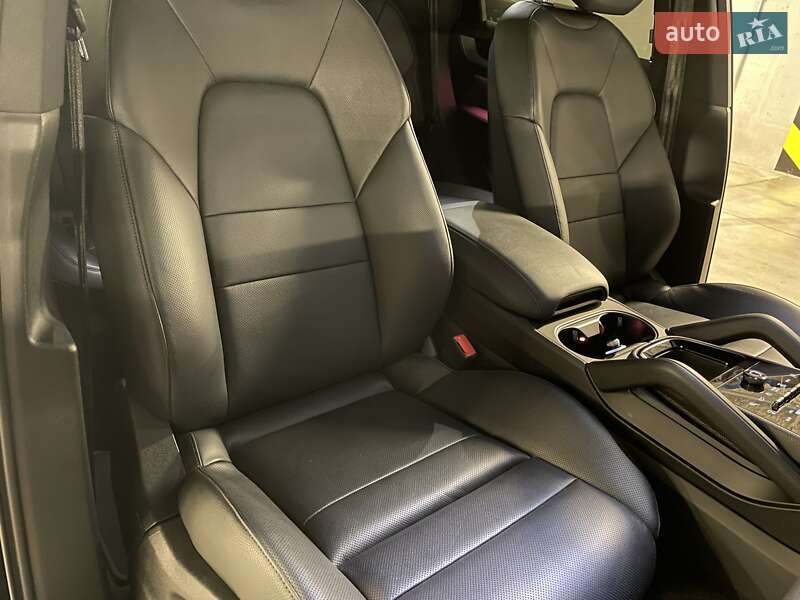 Внедорожник / Кроссовер Porsche Cayenne 2023 в Киеве фото 45 Внедорожник / Кроссовер Porsche Cayenne 2023 в Киеве