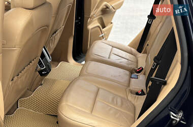 Позашляховик / Кросовер Porsche Cayenne 2012 в 