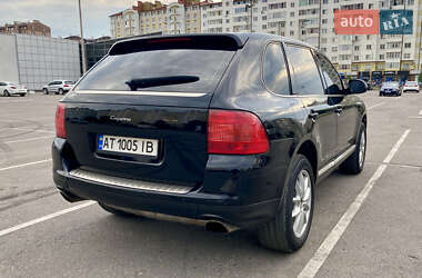 Внедорожник / Кроссовер Porsche Cayenne 2005 в 