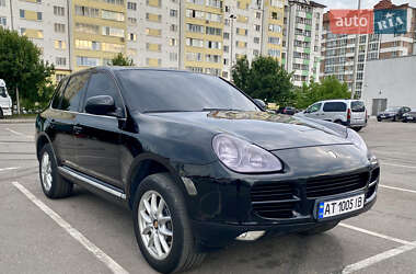 Внедорожник / Кроссовер Porsche Cayenne 2005 в 