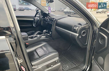 Внедорожник / Кроссовер Porsche Cayenne 2005 в 