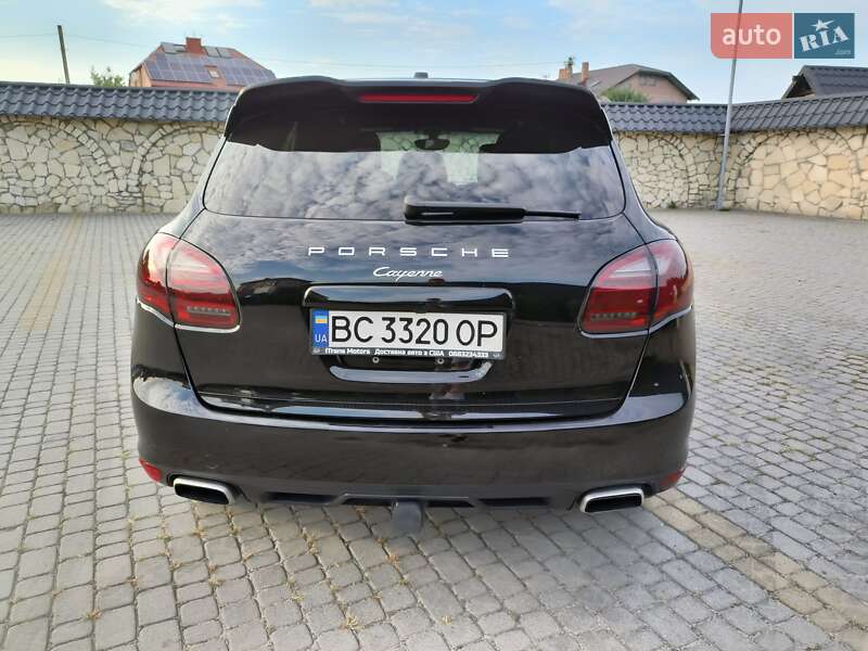 Внедорожник / Кроссовер Porsche Cayenne 2013 в Львове