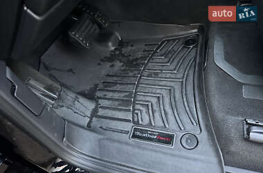 Внедорожник / Кроссовер Porsche Cayenne 2014 в 