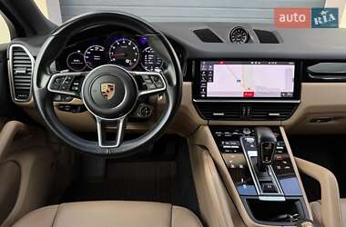 Внедорожник / Кроссовер Porsche Cayenne 2019 в 