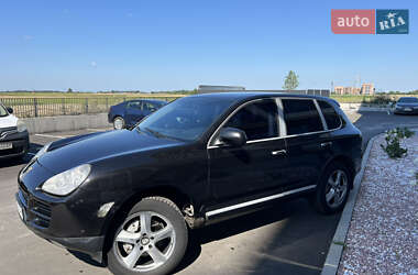 Внедорожник / Кроссовер Porsche Cayenne 2005 в 