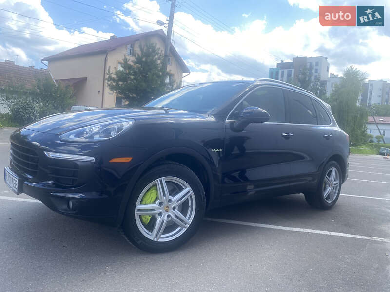 Позашляховик / Кросовер Porsche Cayenne 2016 в Львові фото 2 Позашляховик / Кросовер Porsche Cayenne 2016 в Львові