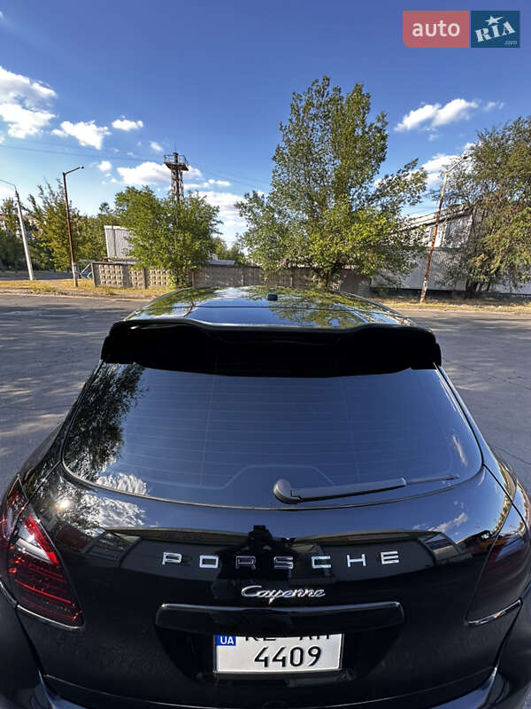 Внедорожник / Кроссовер Porsche Cayenne 2012 в Кривом Роге фото 11 Внедорожник / Кроссовер Porsche Cayenne 2012 в Кривом Роге