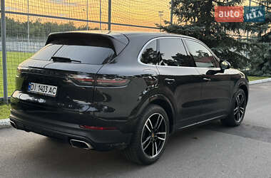 Внедорожник / Кроссовер Porsche Cayenne 2019 в 