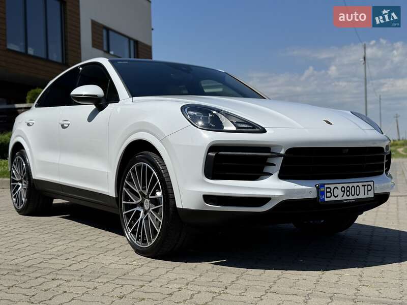 Позашляховик / Кросовер Porsche Cayenne 2019 в Стрию