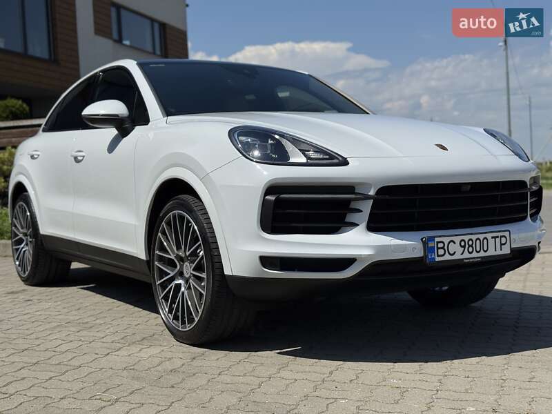Позашляховик / Кросовер Porsche Cayenne 2019 в Стрию