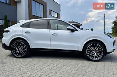 Внедорожник / Кроссовер Porsche Cayenne 2019 в 